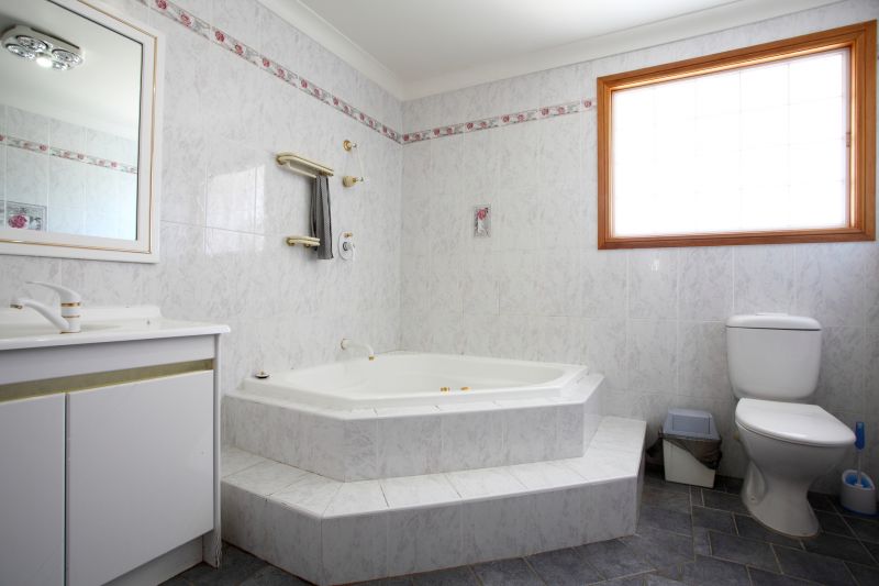 Cost of Bathtub Installation in Beloit, WI